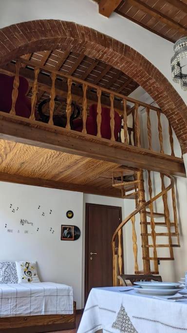 Appartement Casa Armonia à Livourne Extérieur photo